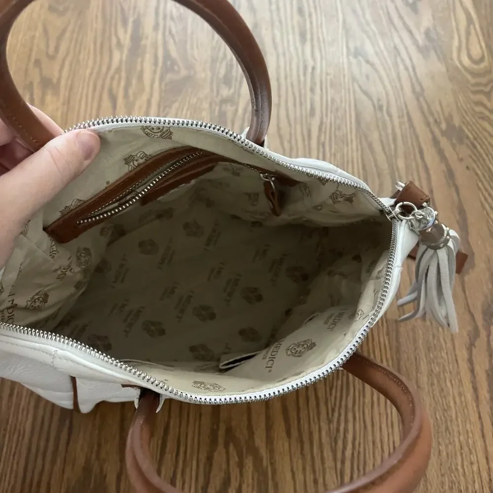 I Medici Firenze Pebbled Leather Purse Crossbody Handled White Brown Tassels